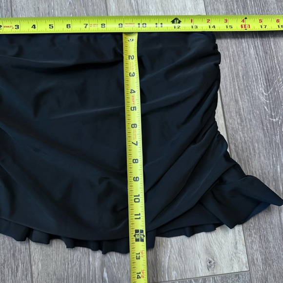 🏖️COCOSHiP black swim shorts skirt size 10 excellent condition. - Picture 4 of 6